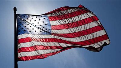 بايدن يقرر تنكيس العلم الأمريكي للمرة الأولي في ولايته.. اعرف السبب