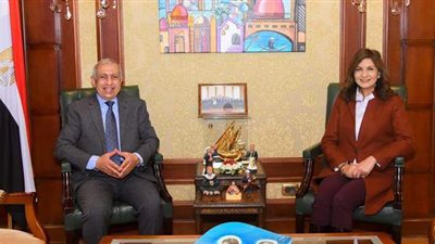 وزيرة الهجرة تستقبل رئيس الأكاديمية العربية للعلوم والتكنولوجيا والنقل البحري