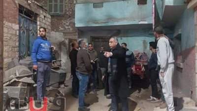 تشكيل لجنة هندسية لحماية ٨ منازل متصدعة بسبب التنقيب عن الآثار بأسيوط