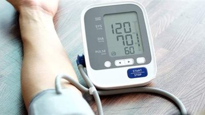 أعراض الضغط المنخفض .. و10 أطعمة تعالج انخفاضه في وقت قياسي