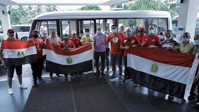 الجالية المصرية في تنزانيا تؤازر الأهلي أمام سيمبا