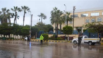 شاهد.. حالة الطرق أثناء هطول الأمطار