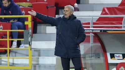 توتنهام يختار مدرب ألماني لخلافة جوزيه مورينيو