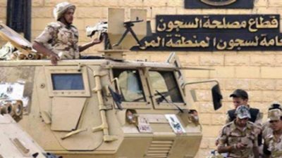 مصدر أمني يكشف حقيقة تعرض نزلاء السجون للإهمال الطبي وسوء المعاملة