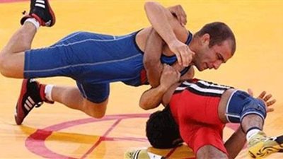 رغم الأزمة المالية.. رئيسان لبعثة المصارعة في معسكر المجر