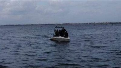 بينها توأمان.. انتشال جثث 4 من ضحايا مركب بحيرة مريوط