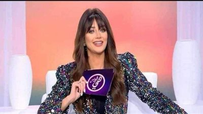 رضوى الشربيني: أمي بين إيد ربنا دلوقتي.. وتطالب المتابعين بالدعاء لها