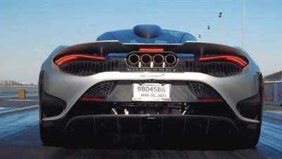 ماكلارين 765LT تسابق فيراري F8 تريبوتو| فيديو