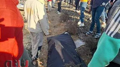 كانوا بيتصوروا على القضبان.. أول صور لـ3 شباب ضحية قطار الإسماعيلية
