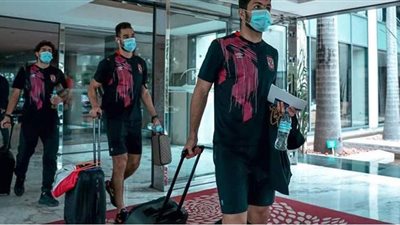 بعثة الأهلي تغادر مطار دار السلام التنزاني في طريقها إلى القاهرة