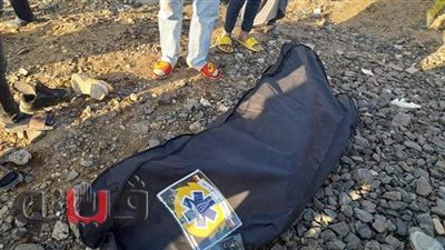 نيابة الإسماعيلية تصرح بدفن جثامين 3 شباب دهسهم قطار