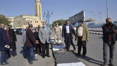 تخصيص ٨٠٥ ملايين جنيه لمشروعات الرصف وصيانة الطرق بأسيوط