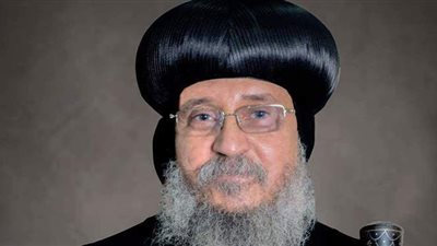 الأنبا يواقيم يترأس قداس فصح يونان بكنيسة العذراء مريم في إسنا