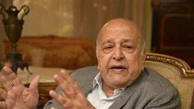 صلاة الجنازة على حسين صبور بمسجد الشربتلي.. ظهر اليوم