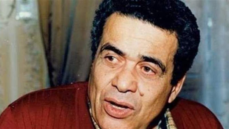 الكاتب فتحى غانم
