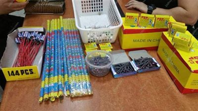 ضبط 1.7 مليون قطعة ألعاب نارية داخل محل في المنيا