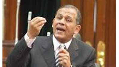 السادات يدعو الحكومة إلى خفض رسوم تسجيل الوحدات بالشهر العقاري