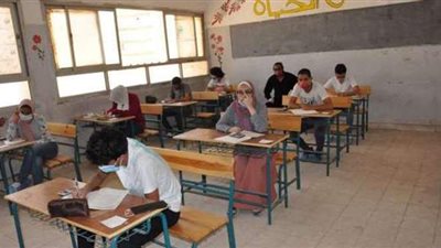 برلمانيون: تحذيرات النواب من خطورة إجراء الامتحانات ليست مبرر لإلغائها