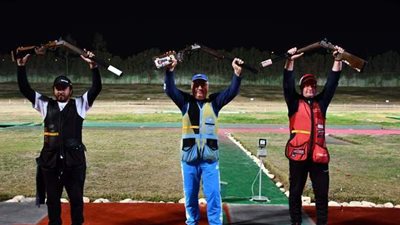 وزير الرياضة ورئيس الاتحاد الدولي يسلمان جوائز نهائي فردي الإسكيت بكأس العالم للرماية