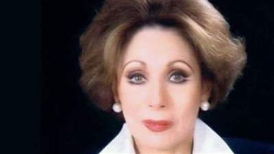 لبنى عبد العزيز: أصبحت نجمة بدون مجهود.. وإحسان عبد القدوس دعمني سينمائيا