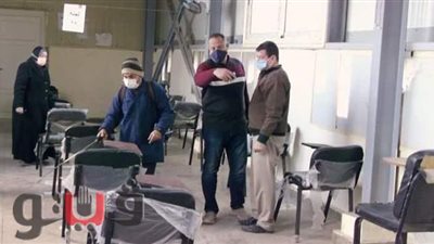 حقوق طنطا تنتهي من تعقيم لجان الامتحانات وتستعد لاستقبال الطلاب | صور