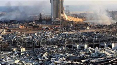 صحيفة: مصدر متفجرات مرفأ بيروت مجمع 