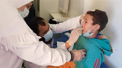 فحص وعلاج 1631 مواطنا في قافلة طبية بمركز مغاغة بالمنيا