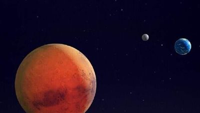 فوبوس وديموس.. شظيتان منشقتان عن قمر كبير للمريخ