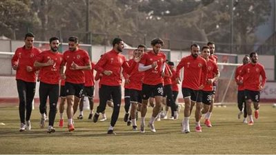 الأهلي يختتم تدريباته استعدادًا لمواجهة طلائع الجيش اليوم