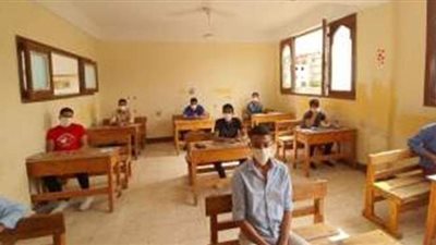 بدء امتحانات النقل للفصل الدراسي الأول بمعاهد الإسماعيلية الأزهرية