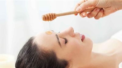 طريقة العناية بالبشرة يوميا بمواد طبيعية مهما كان نوعها