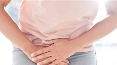 علاج سلس البول للنساء.. وأسبابه