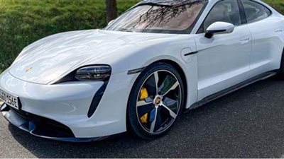 تعرف على مميزات سيارة تايكان توربو S الكهربائية | فيديو