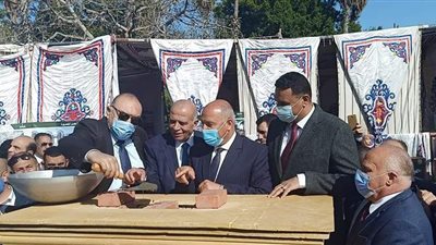 وزير النقل ومحافظ الدقهلية يدشنان مشروعات تحيا مصر بالمنصورة | فيديو