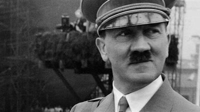 العثور على رسائل نادرة لوالد هتلر