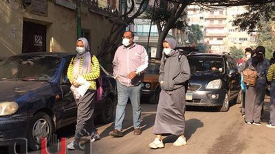 مدرس ثانوي: عطل سيستم امتحان اللغة العربية على مستوى المدارس |فيديو