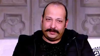 محمد ثروت: اترفضت من معهد السينما مرتين.. وابني قال عني حرامي | فيديو