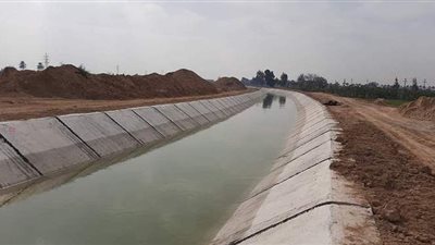 الري: الانتهاء من تأهيل 1090 كيلومترا من الترع ومواصلة العمل على تنفيذ 4185 أخرى