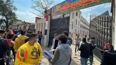 طالب بثانية ثانوي: امتحان الرياضة أسهل من العربي | فيديو