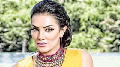 حورية فرغلي تجري العملية الجراحية الثانية بالأنف .. غدا