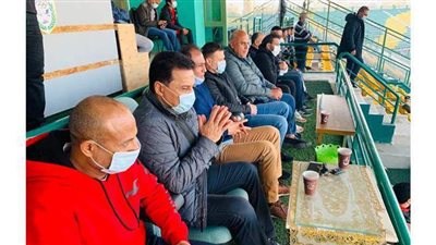 جهاز المنتخب الوطني يراقب لاعبي الأهلي الدوليين أمام الطلائع