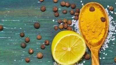 ٣ ماسكات طبيعية لتفتيح البشرة