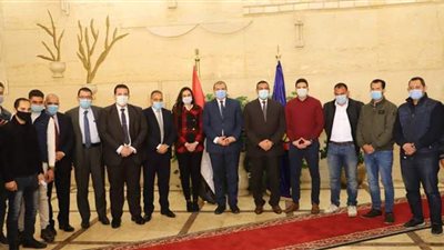 سعفان ومحافظ البحيرة يفتتحان 