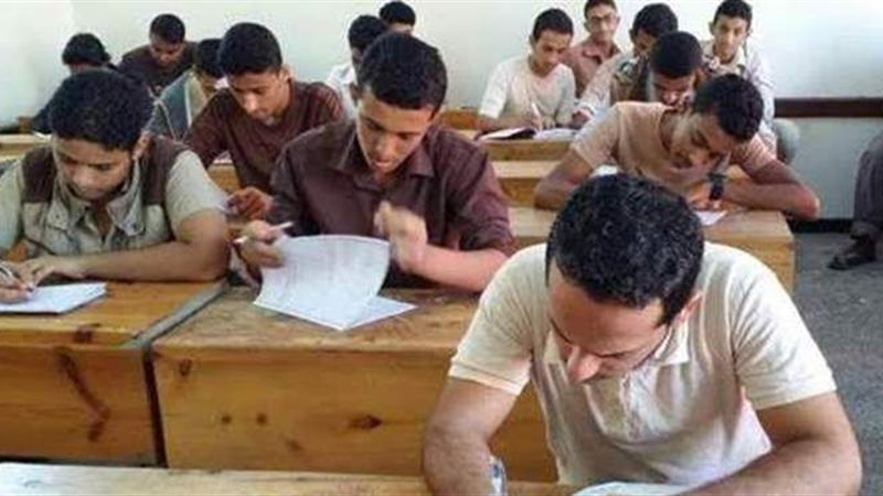 الامتحانات 