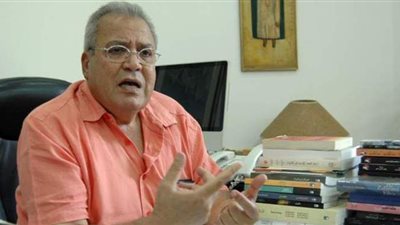 بلاغ للنائب العام ضد جابر عصفور: أهان شيخ الأزهر وانتقد دستورية الإسلام دين الدولة