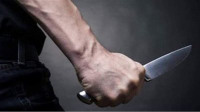 حبس عاطل طعن صديقه بسكين بسبب خلافات مالية بالخانكة