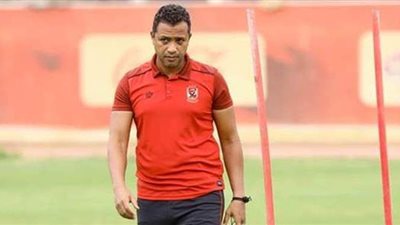 سامي قمصان عن تصريحات مدرب فيتا كلوب: الأهلي هيرد في الملعب