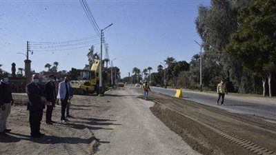 إعادة رصف طريق أسيوط – أبوتيج  الزراعي ضمن حياة كريمة |فيديو