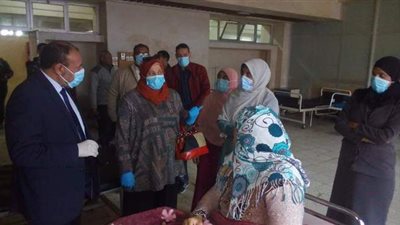 جولة لنائب رئيس جامعة الأزهر للمستشفى الجامعي بأسيوط