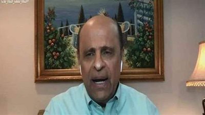 أستاذ بجامعة جورج تاون الأمريكية يحذر من سلالة جديدة لكورونا